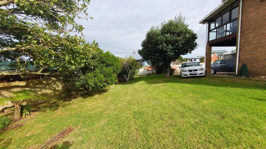 3 Bedroom Property for Sale in Dana Bay Western Cape